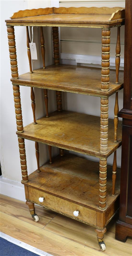 An early Victorian satinwood whatnot, H.113cm